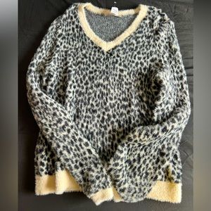 NWT!! Loft Cheetah V Neck Cozy Sweater